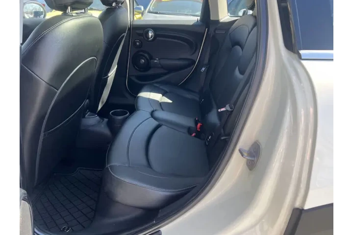 $6900 : 2015 MINI Hardtop 4 Door Coop image 6