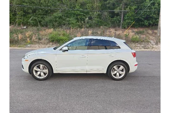 $16490 : Audi Q5 2019 AWD quattro Pre image 5