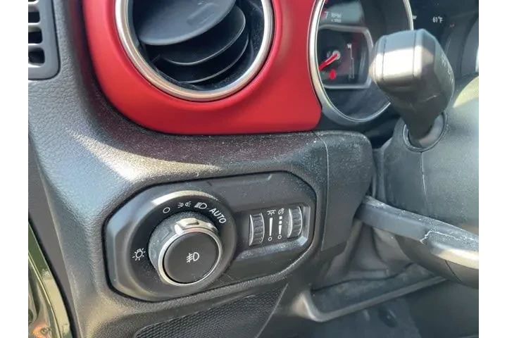 $37522 : Jeep Wrangler Unlimited 2021 image 6