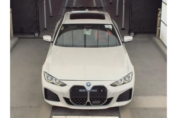 $30590 : BMW i4 2022 eDrive40 Gran Co image 2