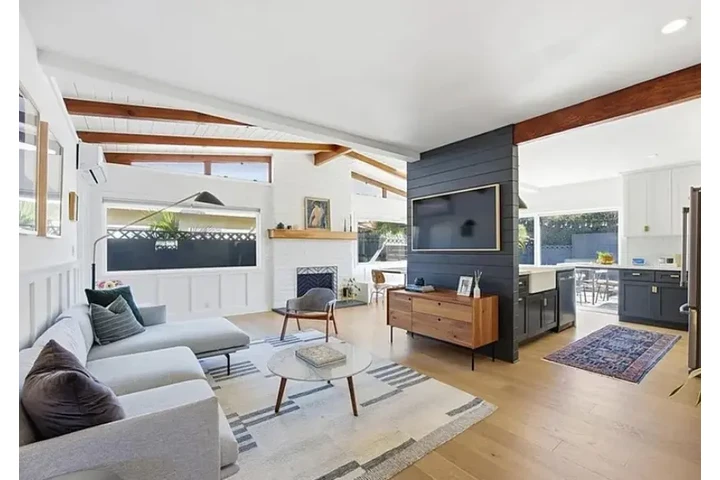 $2950 : Step into a peaceful private image 1