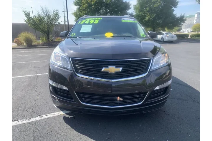 $7495 : 2015 Traverse LS image 9