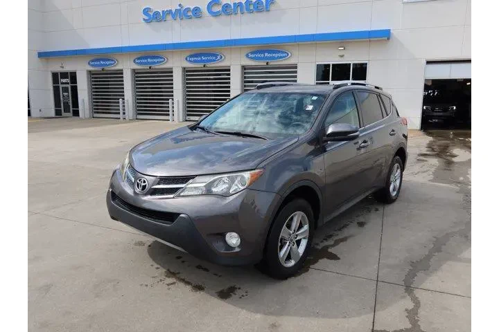 $9951 : Toyota RAV4 2015 XLE 4dr SUV image 8