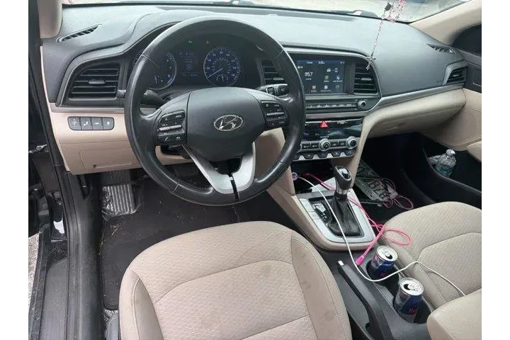 $9989 : Hyundai ELANTRA 2020 Value E image 7