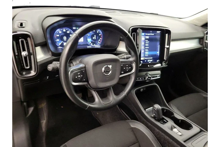 $20998 : Volvo XC40 2020 AWD T5 Momen image 9