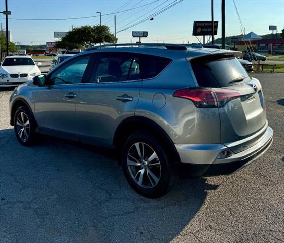 $11900 : 2017 RAV4 XLE image 6