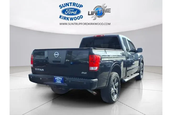 $14545 : Nissan Titan 2012 4x4 S 4dr image 3