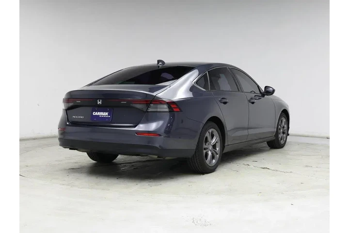 $27998 : Honda Accord 2024 EX 4dr Sed image 8