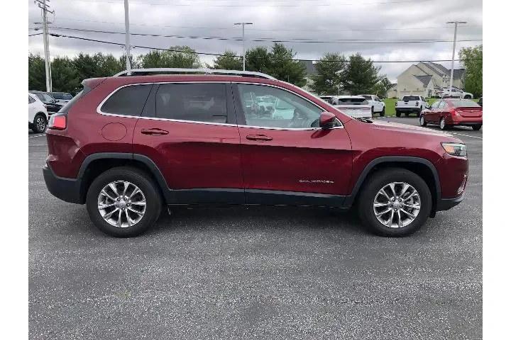 Jeep Cherokee 2021 4x4 Latit image 5