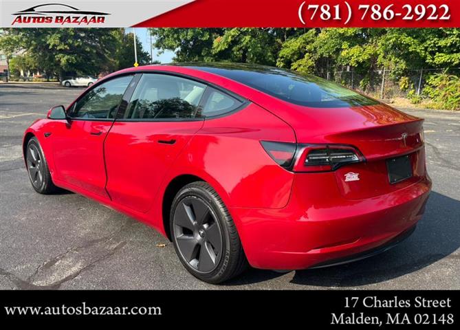 $22900 : Used 2022 Model 3 RWD for sal image 3