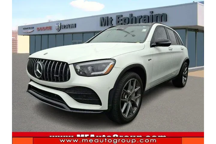 $35546 : Mercedes-Benz GLC 2022 AWD A image 1