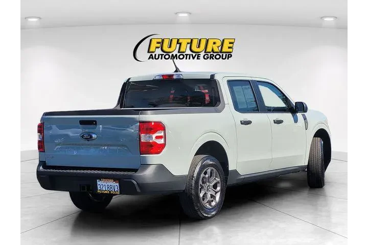 $27888 : Ford Maverick 2023 Lariat 4d image 9