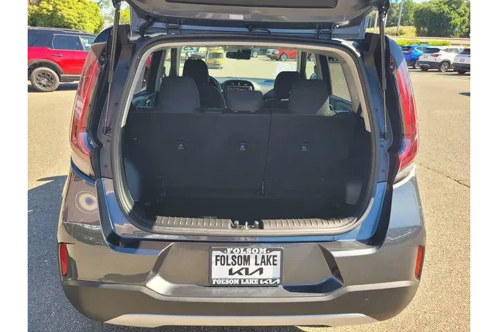 $19987 : Kia Soul 2025 S 4dr Crossove image 8
