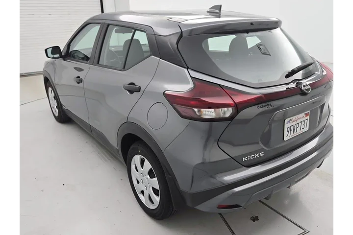 $17998 : Nissan Kicks 2023 S 4dr Cros image 7