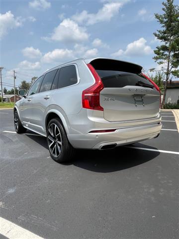 $29950 : 2020 XC90 T6 Momentum AWD image 9