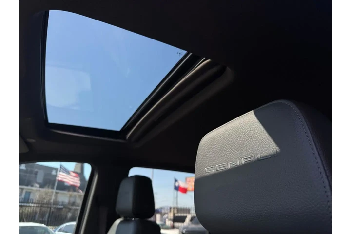 2020 GMC Sierra 2500HD Denali image 8