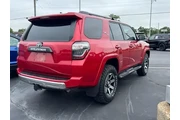 $38995 : Toyota 4Runner 2021 4x4 TRD thumbnail