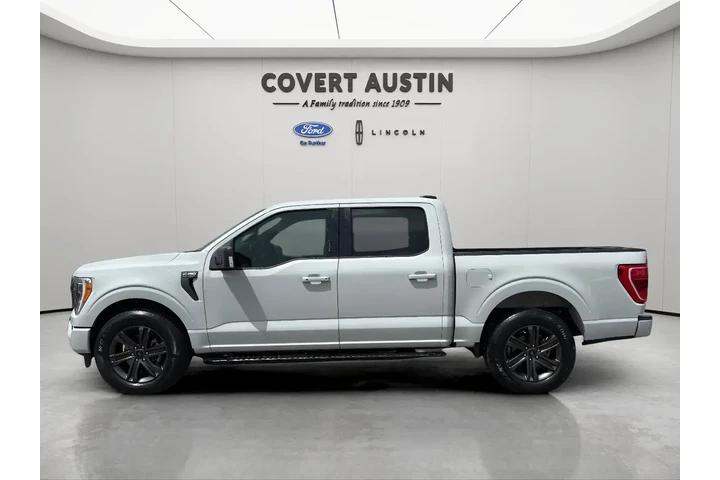$39967 : Ford F-150 2023 4x2 XL 4dr S image 2