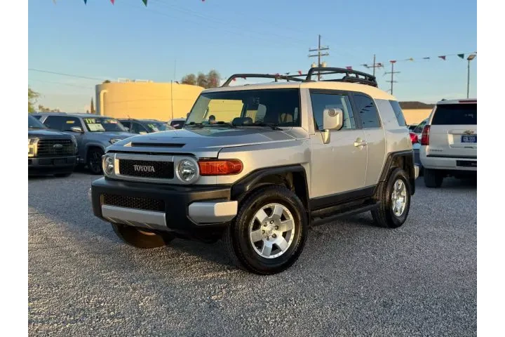 $17900 : 2008 TOYOTA FJ CRUISER2008 TO image 3