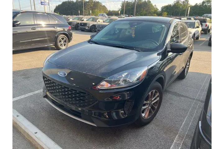 $17598 : Ford Escape 2021 S 4dr SUV image 3