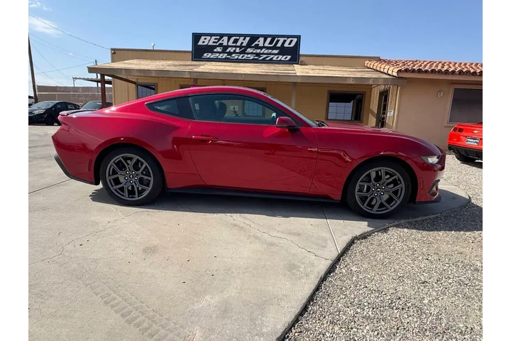 Ford Mustang 2024 EcoBoost 2 image 3