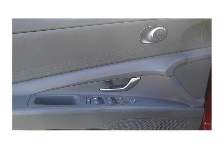 $19500 : 2024 Elantra SEL image 9