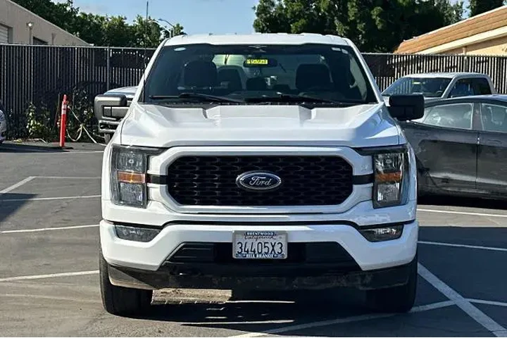 $38000 : Ford F-150 2023 4x4 XL 4dr S image 5