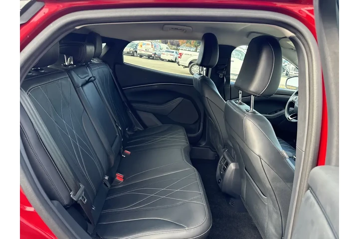 $27950 : Ford Mustang Mach-E 2024 Sel image 7