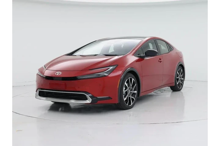 $39998 : Toyota Prius Plug-in Hybrid image 4