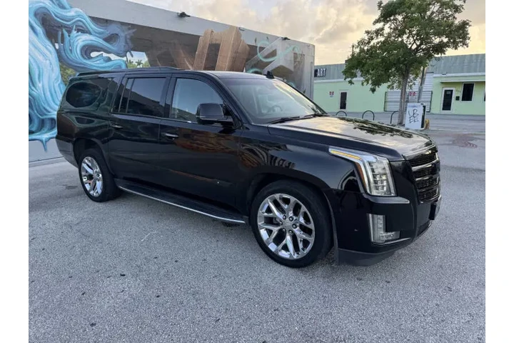 $16995 : 2018 Escalade ESV Premium Lux image 10