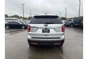 $10980 : 2019 Explorer XLT FWD thumbnail
