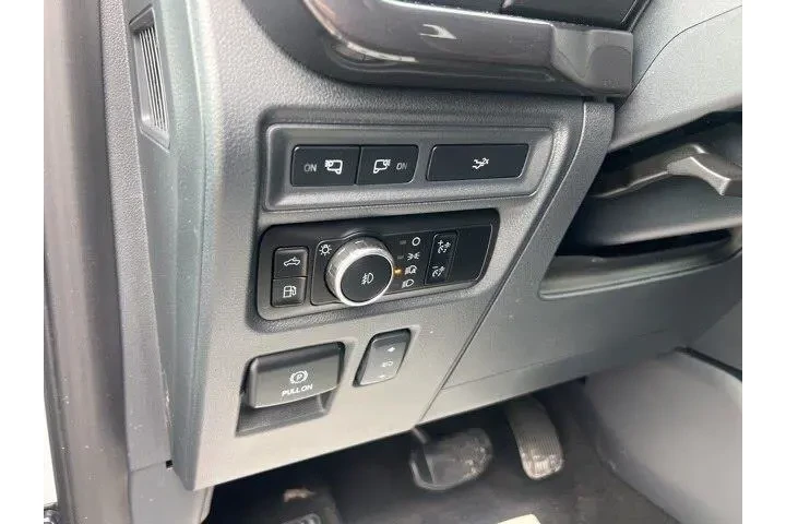 $38999 : Ford F-150 2023 4x4 XLT 4dr image 8