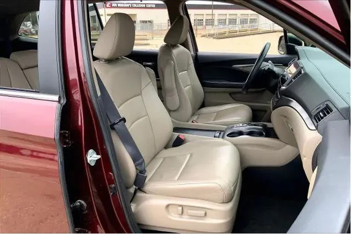 $26350 : Honda Pilot 2022 SE 4dr SUV image 8