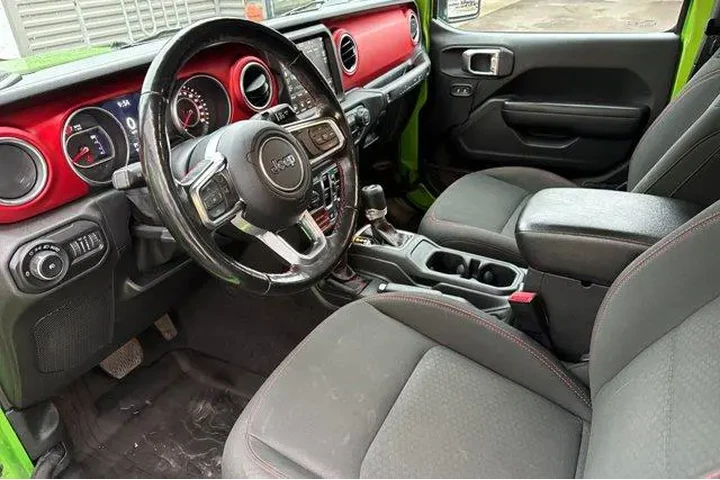 $29477 : Jeep Wrangler Unlimited 2020 image 10