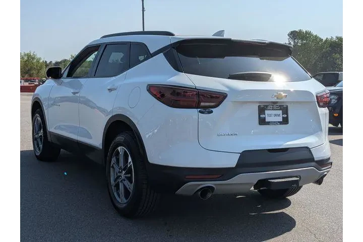 $23992 : Chevrolet Blazer 2023 LT 4dr image 5