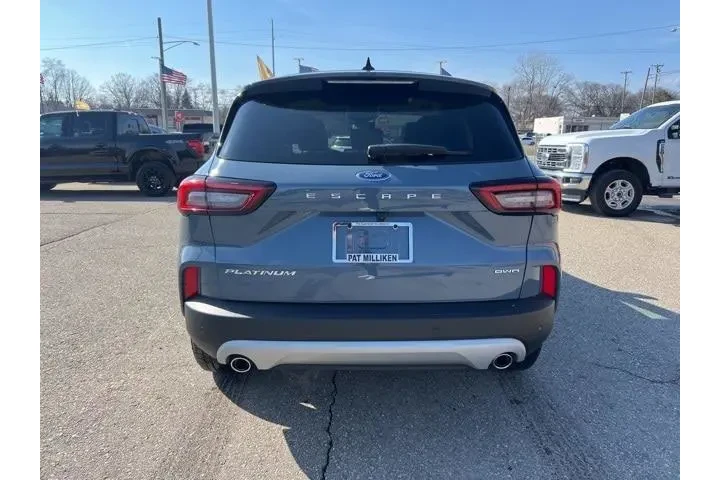 $27565 : Ford Escape 2023 AWD Platinu image 5