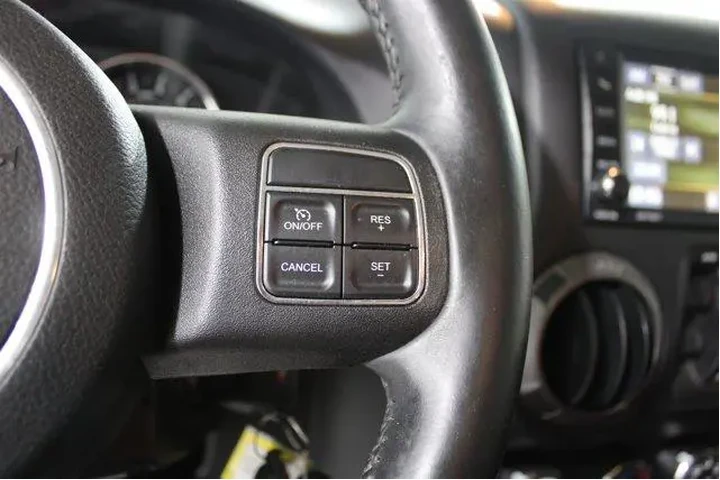 $19987 : Jeep Wrangler Unlimited 2015 image 10