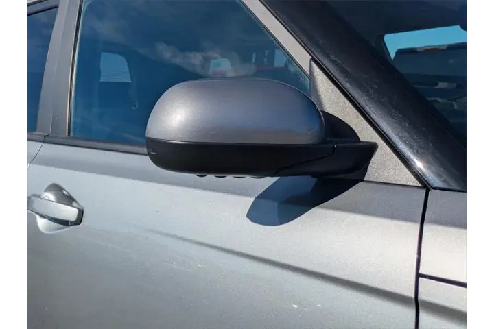 $15873 : Kia Soul 2023 LX 4dr Crossov image 10