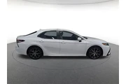 $18300 : Toyota Camry 2022 SE 4dr Sed thumbnail