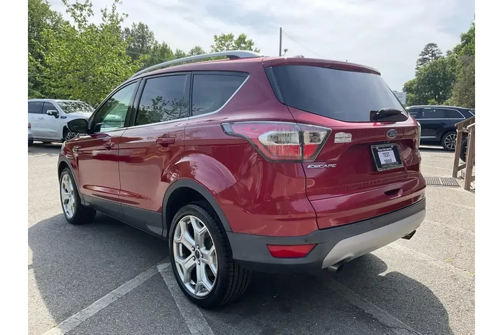 $11485 : Ford Escape 2017 Titanium 4d image 7