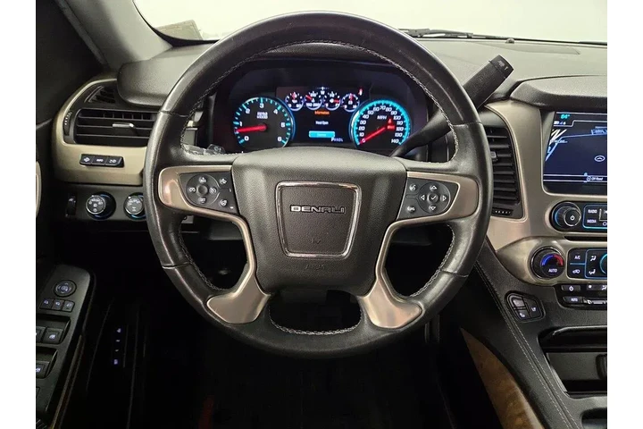$37998 : GMC Yukon 2018 4x4 Denali 4d image 10