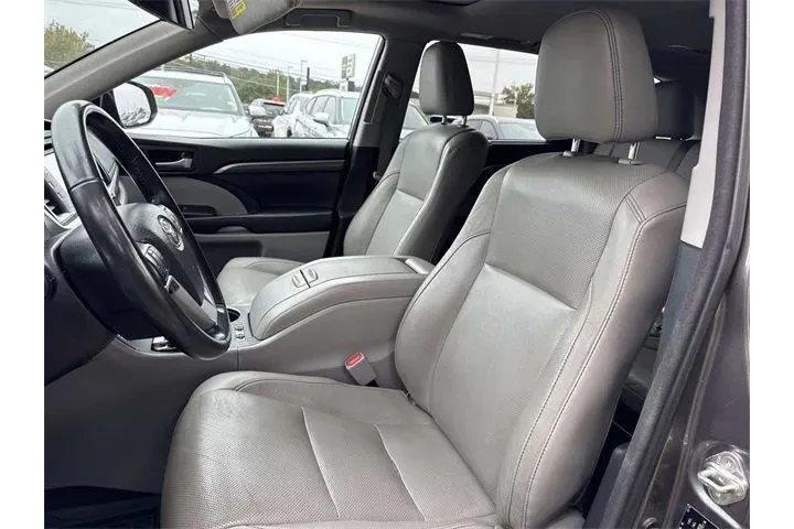$23750 : Toyota Highlander 2018 Limit image 9