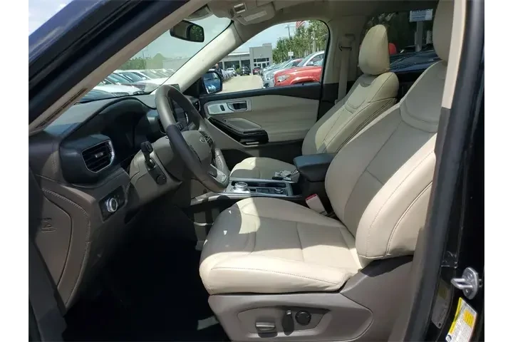 $38590 : Ford Explorer 2022 AWD Plati image 10