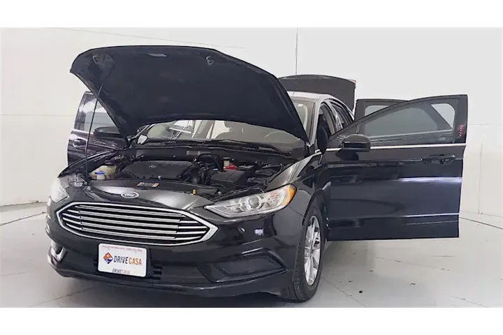 2015 Escape SE 4WD image 10