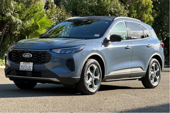 Ford Escape Hybrid 2025 ST-L image 7