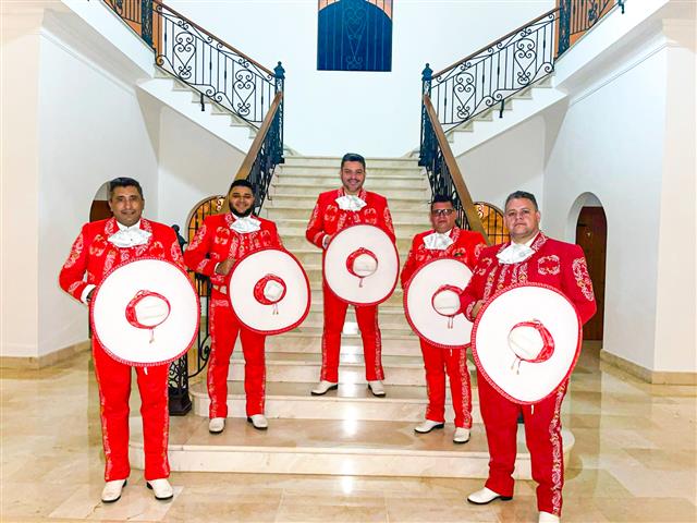 Mariachi en punta cana image 1