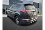 $21858 : Toyota RAV4 2018 XLE 4dr SUV thumbnail