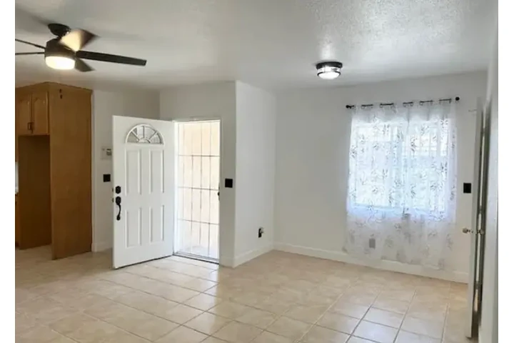 $1500 : Welcome to this beautifully image 1