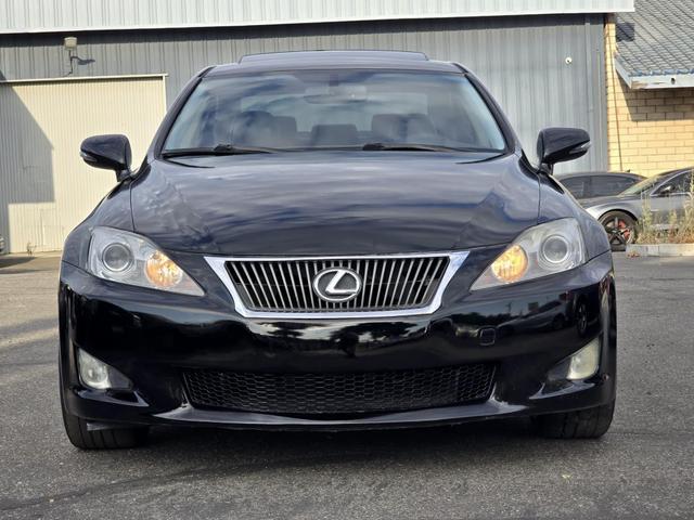 $8700 : 2010 LEXUS IS2010 LEXUS IS image 3