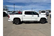 $32999 : Toyota Tundra 2017 4x4 Limit thumbnail